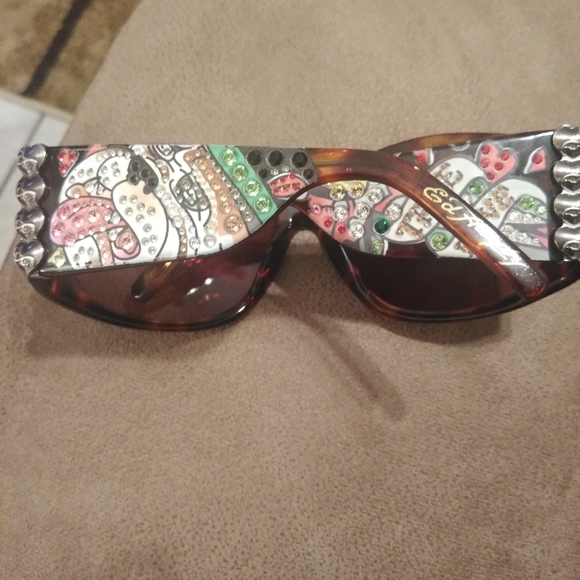 Ed Hardy Glasses - Picture 3 of 6